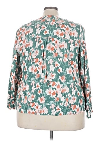 D&Co. 3/4 Sleeve Blouse (view 2)