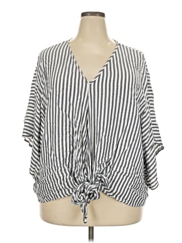 Entro 3/4 Sleeve Blouse (view 1)