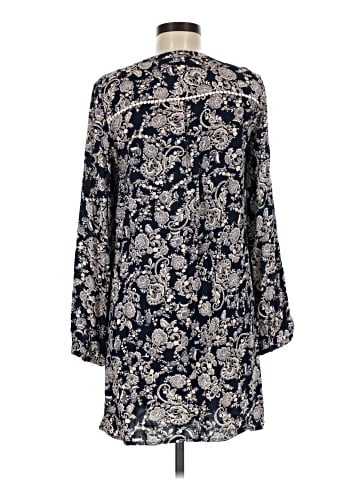 Skies Are Blue Casual Dress (view 2)