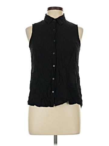 Ambiance Apparel Sleeveless Button-Down Shirt (view 1)