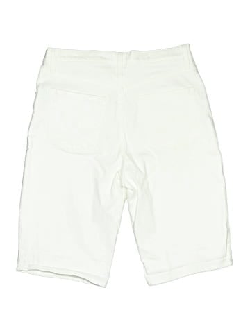 Gap Shorts (view 2)