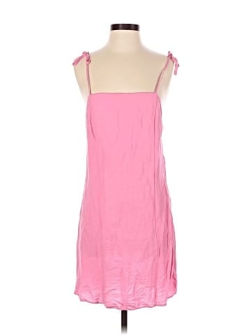 H&M Casual Dress (view 1)