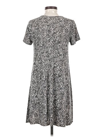 Old Navy Casual Dress (view 2)
