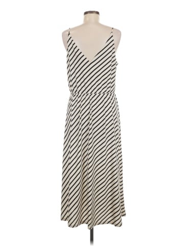 H&M Casual Dress (view 2)
