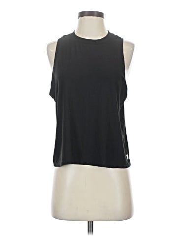 Vuori Sleeveless T-Shirt (view 1)