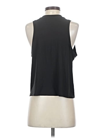 Vuori Sleeveless T-Shirt (view 2)