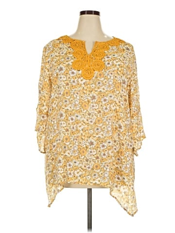 Robert Louis 3/4 Sleeve Blouse (view 1)