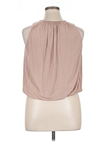 W5 Sleeveless Blouse (view 2)