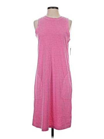 Old Navy Casual Dress (view 1)