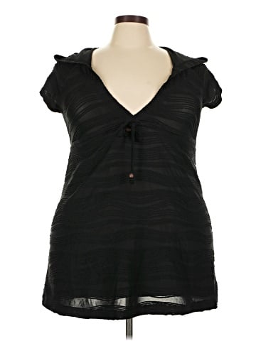 Assorted Brands Short Sleeve Top (view 1)