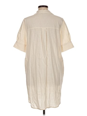 Old Navy Casual Dress (view 2)