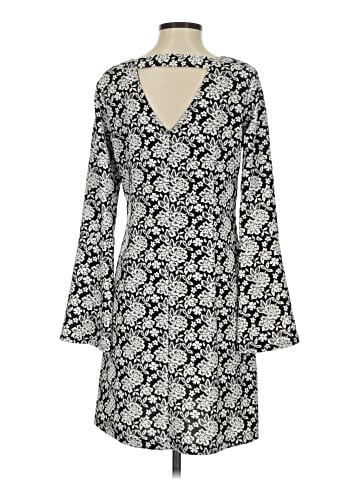 Signature by Robbie Bee Casual Dress (view 2)