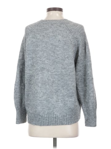 Old Navy Pullover Sweater (view 2)