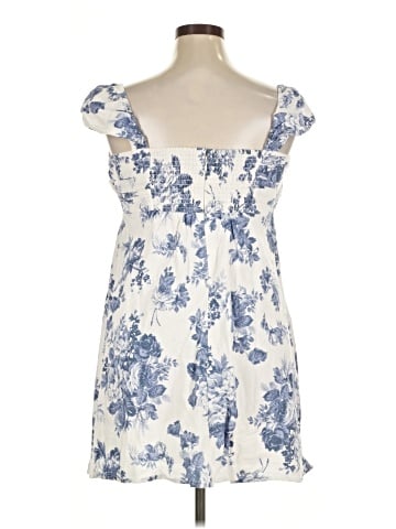 Abercrombie & Fitch Casual Dress (view 2)