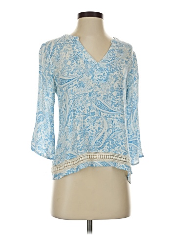 Alya 3/4 Sleeve Blouse (view 1)