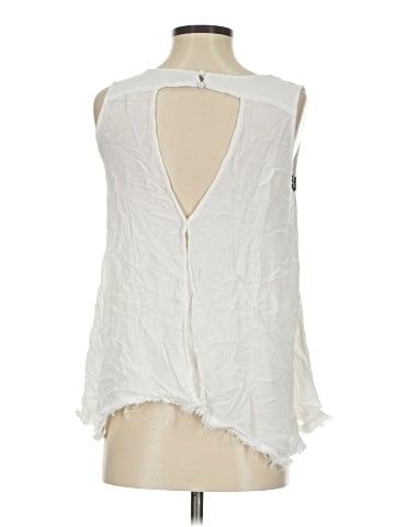 Monroe and Main Sleeveless Blouse (view 2)