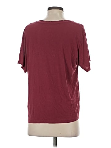 American Eagle Outfitters Short Sleeve T-Shirt (view 2)
