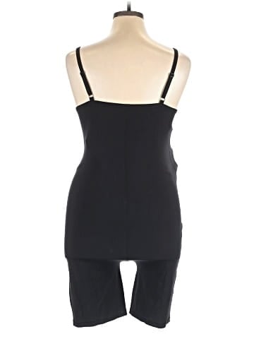 Gap - Maternity Romper (view 2)