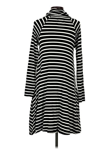 Lou & Grey Casual Dress (view 2)