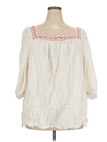Universal Thread 3/4 Sleeve Blouse (view 1)