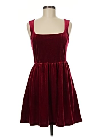 Old Navy Cocktail Dress (view 1)
