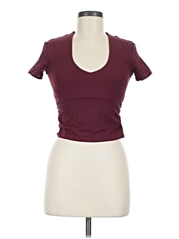 Lululemon Athletica Short Sleeve T-Shirt (view 1)