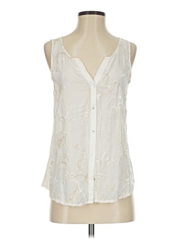 Tiny Sleeveless Blouse (view 1)