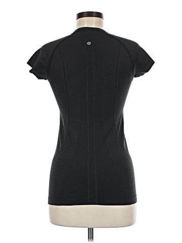 Lululemon Athletica Short Sleeve T-Shirt (view 2)