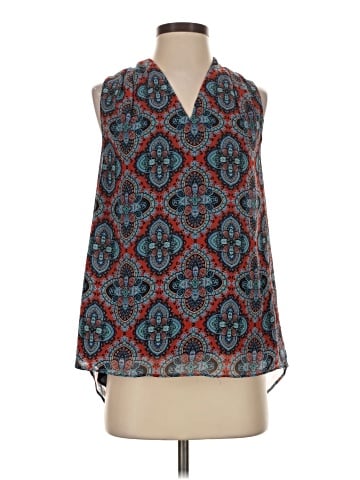 41Hawthorn Sleeveless Blouse (view 1)