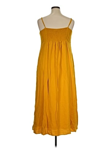 Banana Republic Casual Dress (view 2)