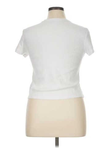 Old Navy Short Sleeve T-Shirt (view 2)