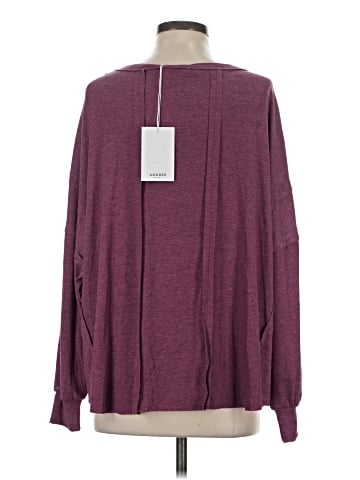 Andree by UNIT Long Sleeve T-Shirt (view 2)