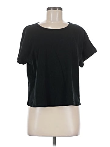 Universal Thread Short Sleeve T-Shirt (view 1)