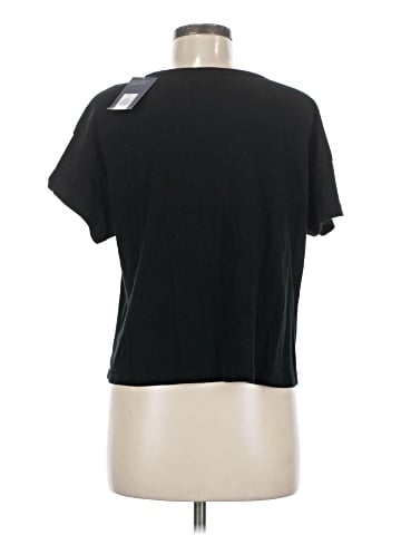Universal Thread Short Sleeve T-Shirt (view 2)