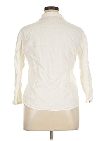 Jillian Jones 3/4 Sleeve Button-Down Shirt (view 2)