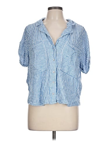 Universal Thread Short Sleeve Blouse (view 1)