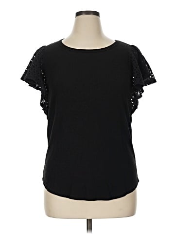 Jane and Delancey Short Sleeve Top (view 1)