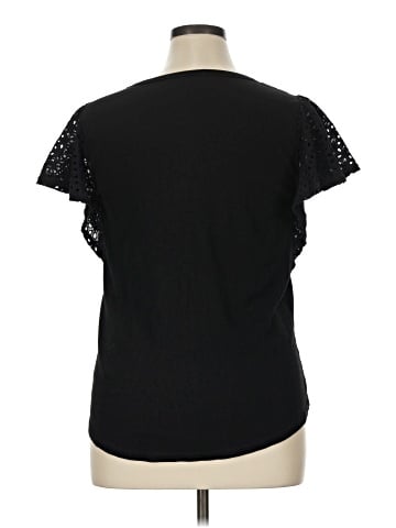 Jane and Delancey Short Sleeve Top (view 2)