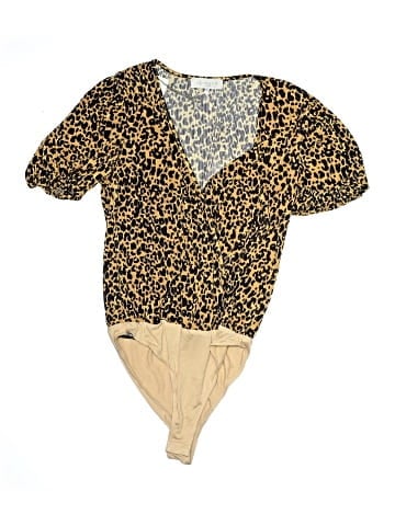 WAYF Short Sleeve Blouse (view 1)