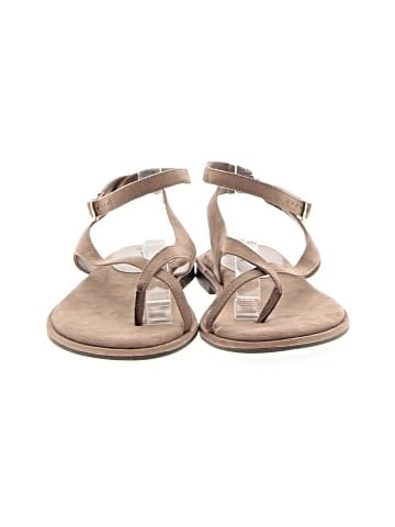 Universal Thread Sandals (view 2)