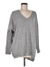 Miracle Gray Pullover Sweater Size M - photo 1