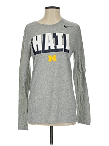 Nike Long Sleeve T-Shirt (view 1)