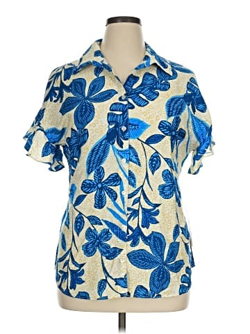 Sara Michelle Short Sleeve Blouse (view 1)