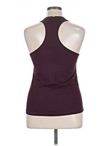 Vuori Tank Top (view 2)