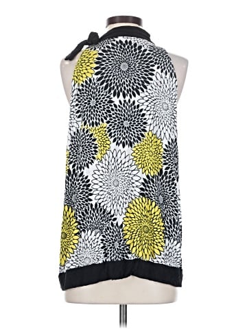 a.n.a. A New Approach Sleeveless Blouse (view 2)