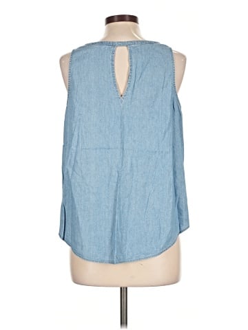 Old Navy Sleeveless Blouse (view 2)