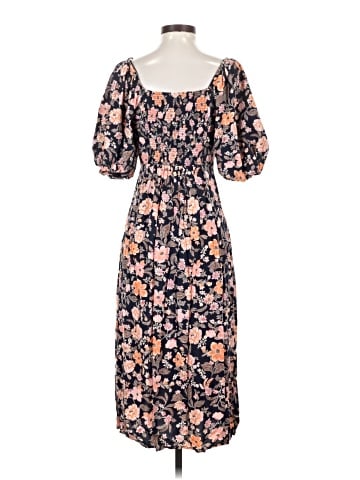 Old Navy Casual Dress (view 2)