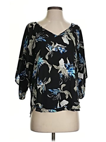 White House Black Market 3/4 Sleeve Blouse (view 1)