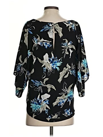 White House Black Market 3/4 Sleeve Blouse (view 2)