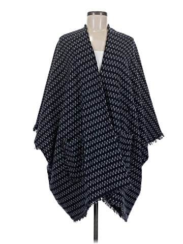 Elizabeth and James Poncho (view 1)